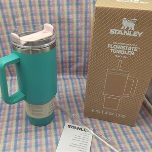STANLEY+STARBUCKS Turquoise- Traveler Tumbler